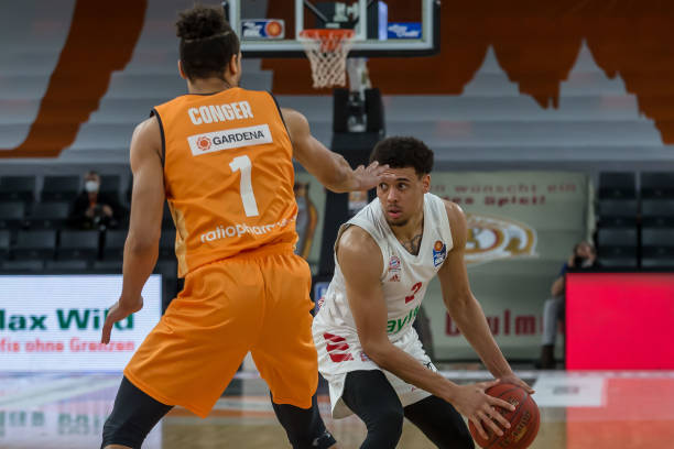 与前辈一同 与前辈一同