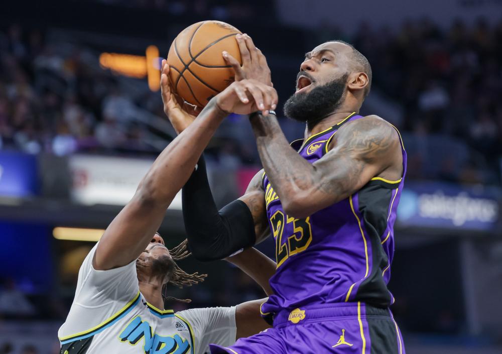 右边锋位置 右边锋位置